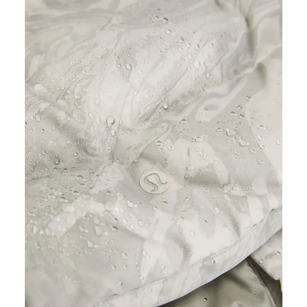 Lululemon Down Jacket Maple Metamorphosis Light Neutral Multi Men’s L Water-Repe